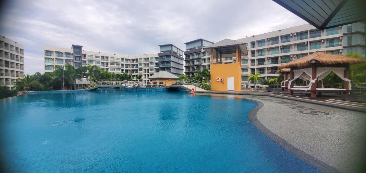 Laguna Beach Resort3 Jomtien Beach Buitenkant foto